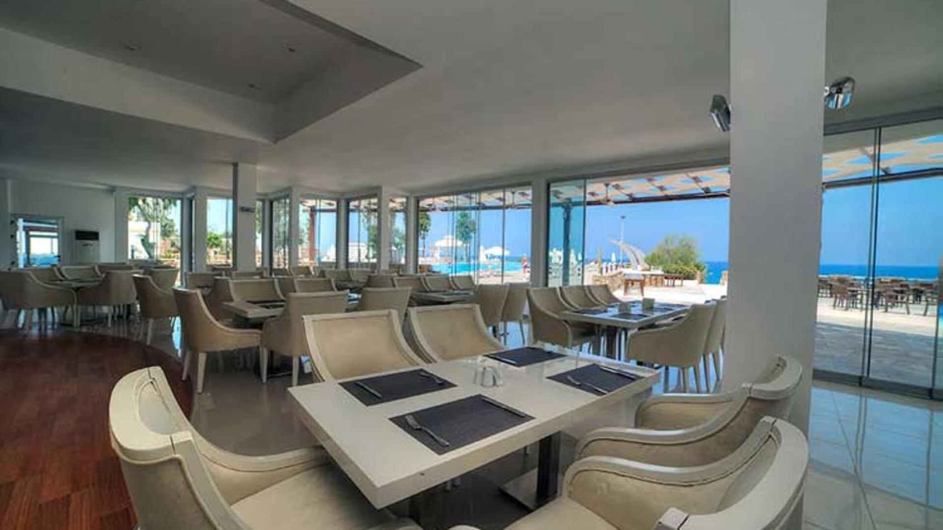 Jasmine Court Hotel Kyrenia  Exterior foto