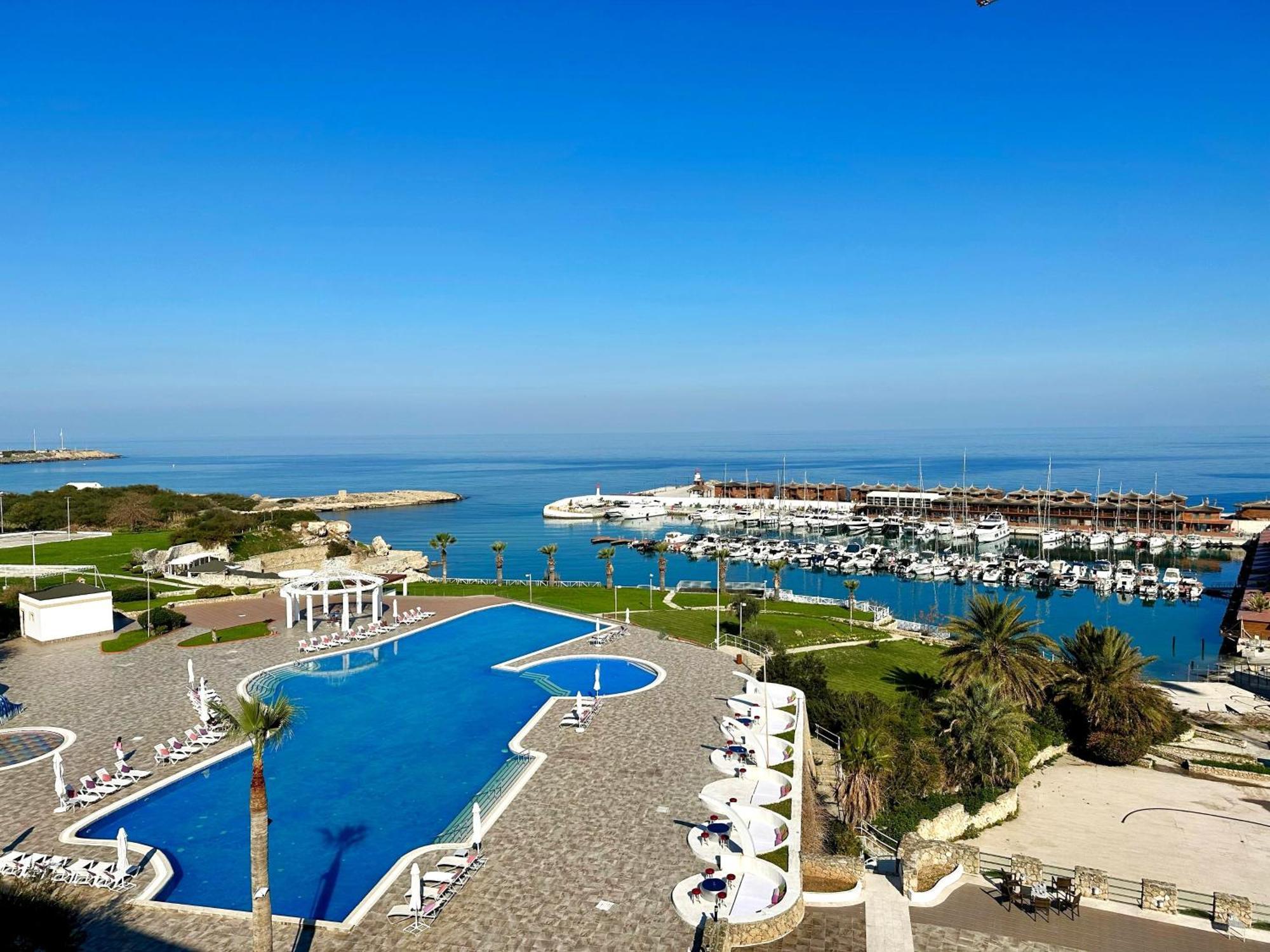 Jasmine Court Hotel Kyrenia  Exterior foto